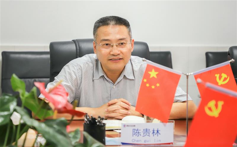 陈贵林在六〇五大队督促检查时强调，，，，，，要把党建和党风廉政建设置于冶勘事业发展的重要位置