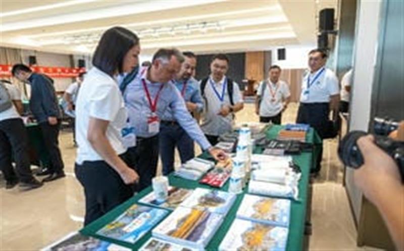 坚守二十载，，，，，，，，可可托海世界地质公园首次再评估圆满落幕